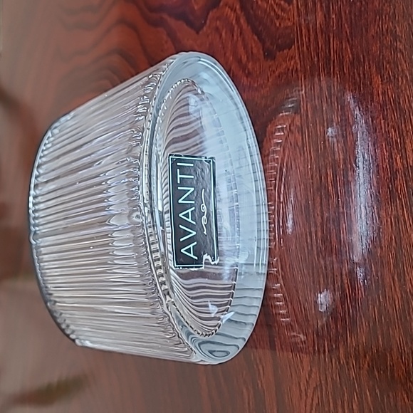 Avanti Ribbed Toothbrush/Toothpaste Holder - Picture 4 of 8